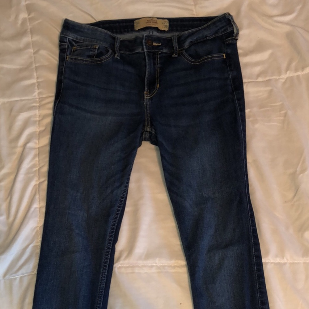 Hollister Jeans! Size 5